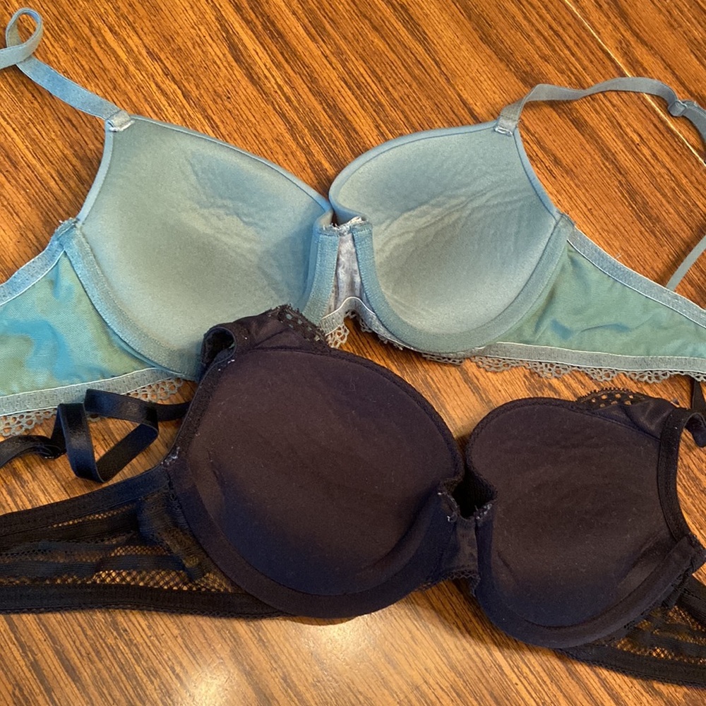 2 bras! - Picture 4 of 6